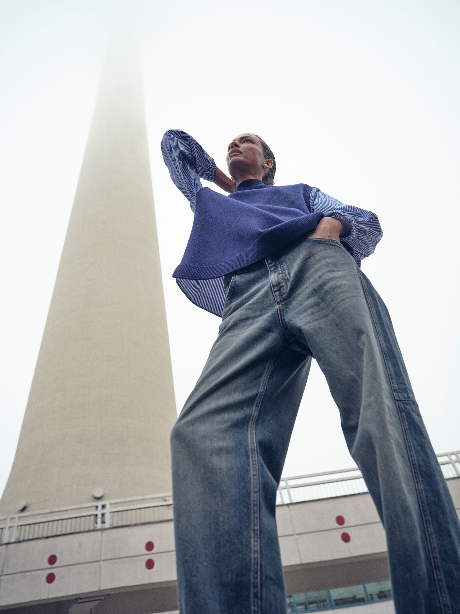 Modelshot / Blue / Detail